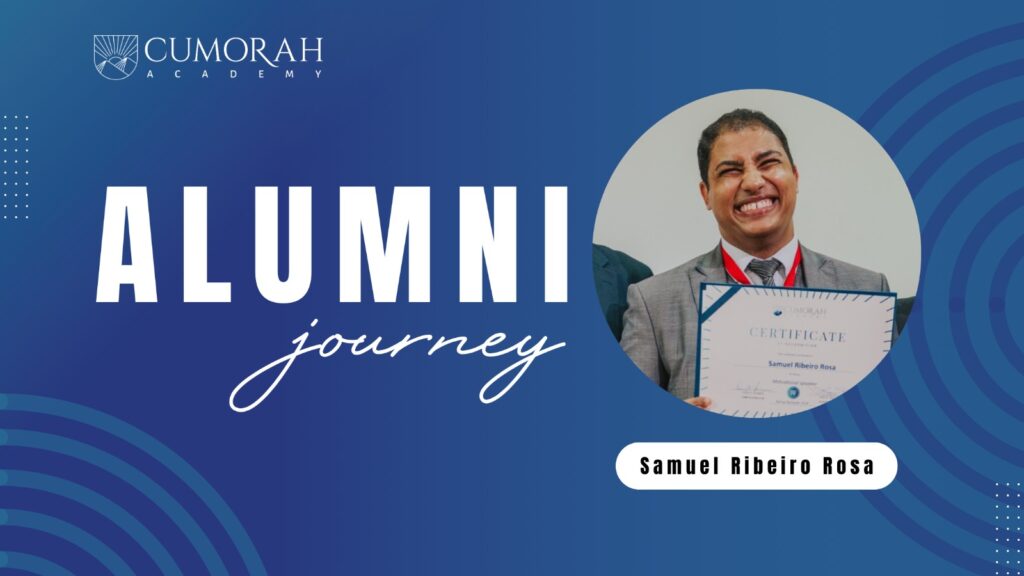 Cumorah Academy alumni networking and connecting during an academic and professional event